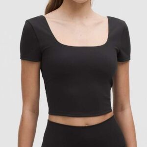 Lululemon Sz 6 Wunder Under Smooth Cover Square Neck Shirt Crop Top Black